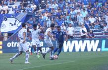 Emelec, Christian Cueva, volante peruano, LigaPro 2025, Sports Boys, regreso a Perú, Bombillo