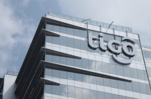 Fachada de un edificio de Tigo