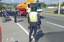 El Municipio de Quito restringirá el paso de los vehículos pesados en la Ruta Viva y en la av. Simón Bolívar.