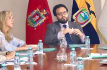 Luego de un pronunciamiento de la Procuraduría, Edgar Lama queda como una especie de 'monarca' en el IESS.