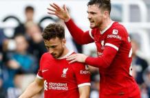 Robertson y Diogo Jota