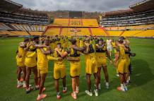 barcelona ntrenamiento estadio monumental