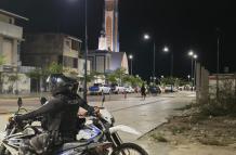 En la misa de reinauguración de la iglesia Templo Faro de Puerto Bolívar participaba el alcalde de Machala.