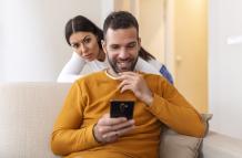 Cómo Superar una Infidelidad: Entendiendo las Causas Profundas con un Experto