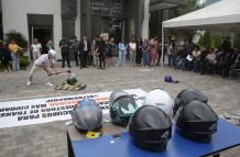 motociclistas probaron sus cascos en Guayaquil