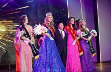 María Emilia Sánchez, nueva reina de Quito, durante la gala de coronación por los 491 años de la ciudad.