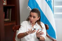 Aguiñaga con Bernal