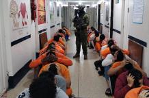 Los privados de libertad, de acuerdo con la Constitución, son un grupo de atención prioritaria.