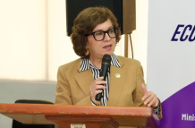 IVONNE NUÑEZ EXMINISTRA DEL TRABAJO