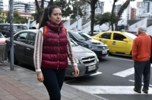 Paola Burbano dirige el Comité de la República del Salvador, en el norte de Quito.