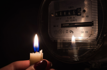 Apagones afectan a Guayaquil, Daule y Samborondón luego de la tormenta eléctrica que impactó desde el domingo.