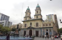 PLAZA E IGLESIA DE SAN (3684058)