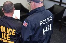 Agentes del ICE han intensificado los operativos contra migrantes indocumentados en Estados Unidos.