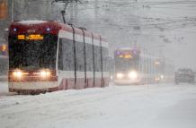 tranvías que transitan por el centro de Toronto