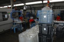 Impacto. La industria plastiquera local, entre los sector más afectados.