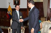 El sultán Ahmed Bin Sulayem y el expresidente Rafael Correa en un encuentro en Ecuador.