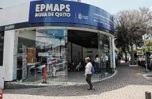 Situación. Desde inicios de febrero, los usuarios acuden a agencias de la Epmaps para denunciar altos costos en planillas del agua potable, pero no hay soluciones.