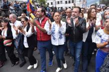 La autoridades seccionales de la evolución Ciudadana, en compañía de sus asambleístas, encabezaron la marcha en Quito.