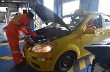 Centros de revisión vehicular en Quito