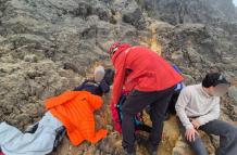 rescate de personas en el ruco pichincha -quito