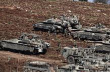 Tanques israelíes desplegados