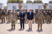 Kast presenta plan con muros y zanjas en frontera norte de Chile.