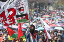 Docentes exigen aumento salarial en Ciudad de México