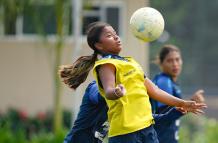 Jeimy Yanza, de jugar con hombres a ser figura de la sub-17 de Ecuador