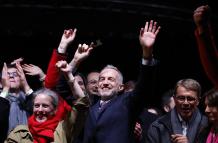 Partido Socialista (PS) y la coalición de izquierda, Emmanuel Grégoire (C)