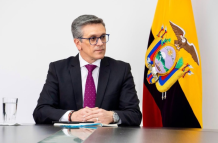El viceministro de educación superior (e) Ramiro Torres ha mantenido reuniones con rectores, como el de la Escuela Superior Politécnica de Chimborazo.