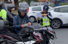 Controles motos Quito