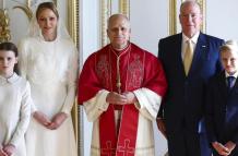 Papa con familia Grimaldi.