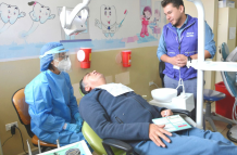 En el Centro de Salud de Calderón, norte de Quito, hay atención odontológica.