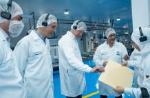 Nestlé Ecuador inauguró una nueva línea automatizada en Surindu.