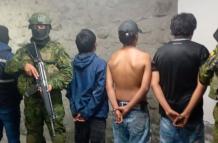 menores retenidos por armas y drogas en Quito