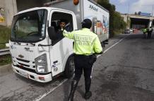 Restricción av. Simón Bolívar