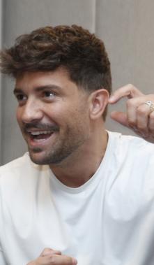 Pablo Alborán conversa con EXPRESIONES.