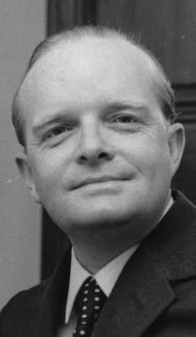 TRUMAN CAPOTE