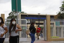 estudiantes de las uni (7950799)