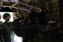 Un documento interno plantea la posible aplicación de nuevas directrices del Comando Conjunto de las Fuerzas Armadas a invitación de medios de comunicación.