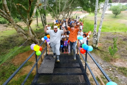 MrBeast construye escuelas en Ecuador