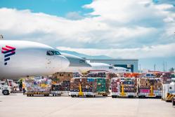 flores aeropuerto de quito