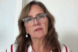 Gioconda Henriques, madre de Aquiles Álvarez, se pronuncia sobre la prisión preventiva de sus hijos en Guayaquil.