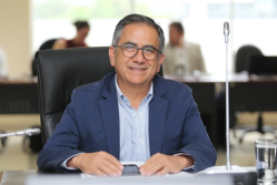 El exalcalde de Quito, Augusto Barrera, se ha volcado a la academia. Pero ha seguido opinando sobre política.