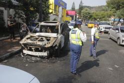 incendio de carro en Urdesa
