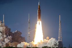 l cohete Space Launch System