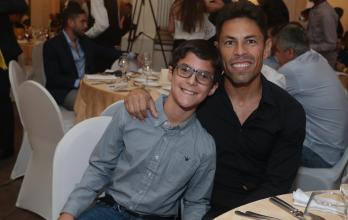 NOCHE AMARILLA, CON A (31005869)