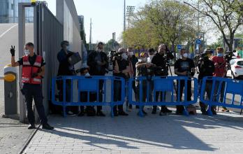 Journalists gather as (31682223)