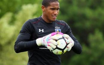 El meta es hijo del exfutbolista de clubes como Emelec, Barcelona y Deportivo Cuenca, Wilson Carabalí.