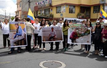 Familiares y amigos de los periodistas secuestrados en la frontera realizan marchas tras el secuestro en Mataje.